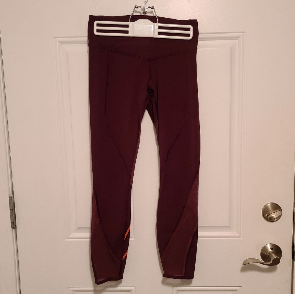 Lululemon Leggings w/ Mesh Detailing